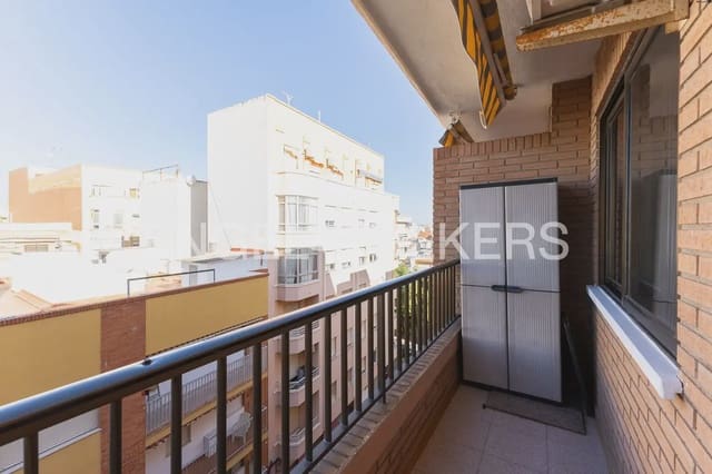 4 bedroom Flat for sale in Sagunto / Sagunt - € 270,000 (Ref: 9897712)