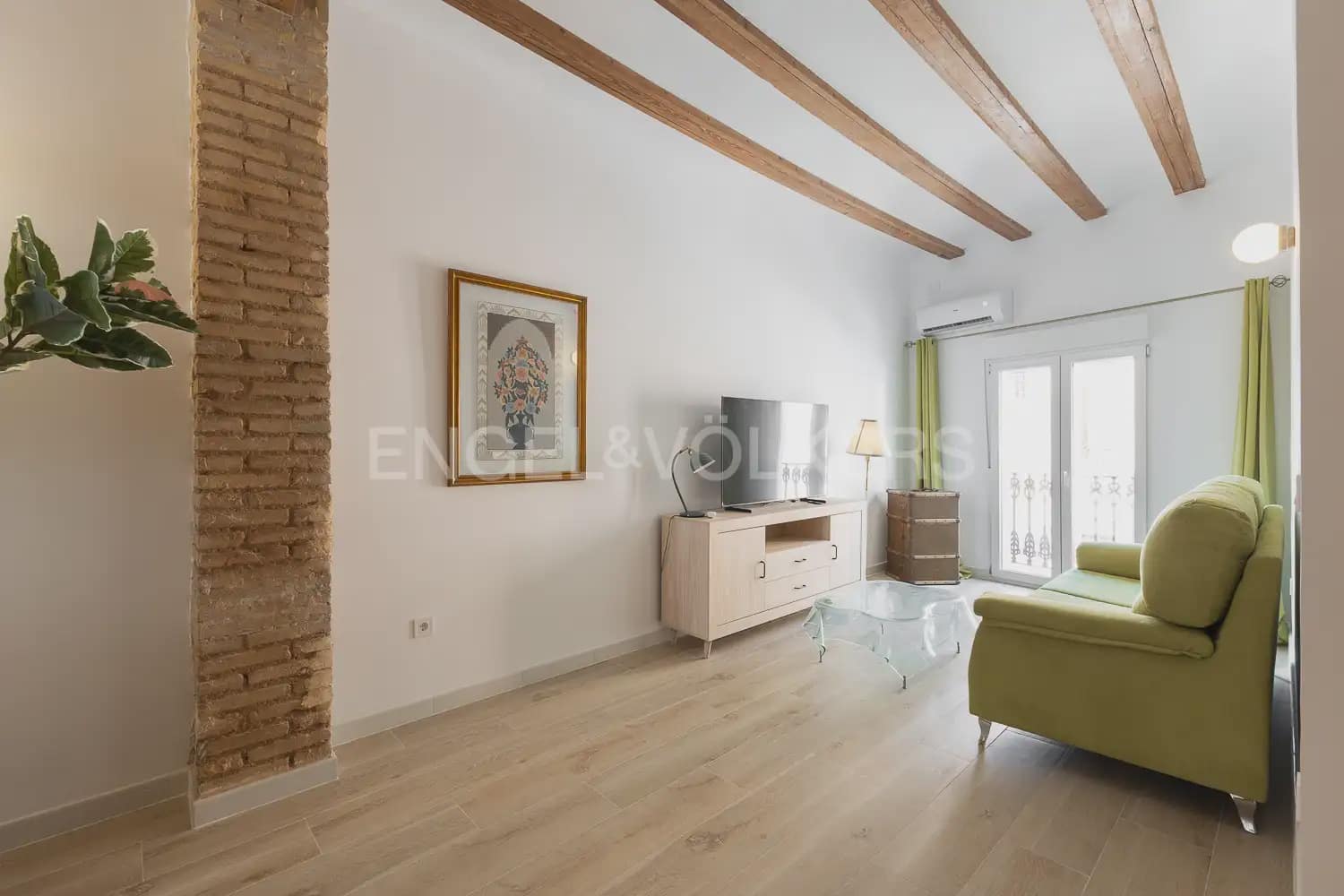 2 quarto Apartamento para arrendar em Valencia cidade - 1 600 € (Ref: 9897714)
