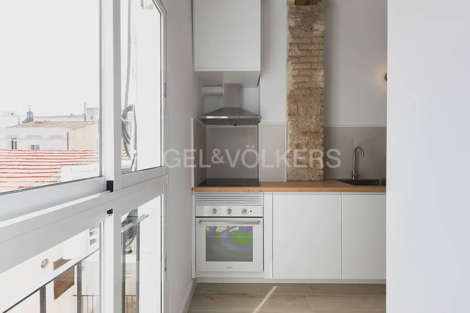 2 quarto Apartamento para arrendar em Valencia cidade - 1 600 € (Ref: 9897714)