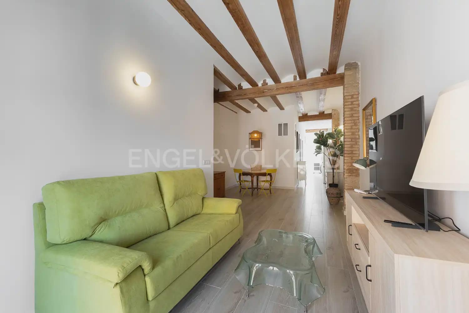2 quarto Apartamento para arrendar em Valencia cidade - 1 600 € (Ref: 9897714)
