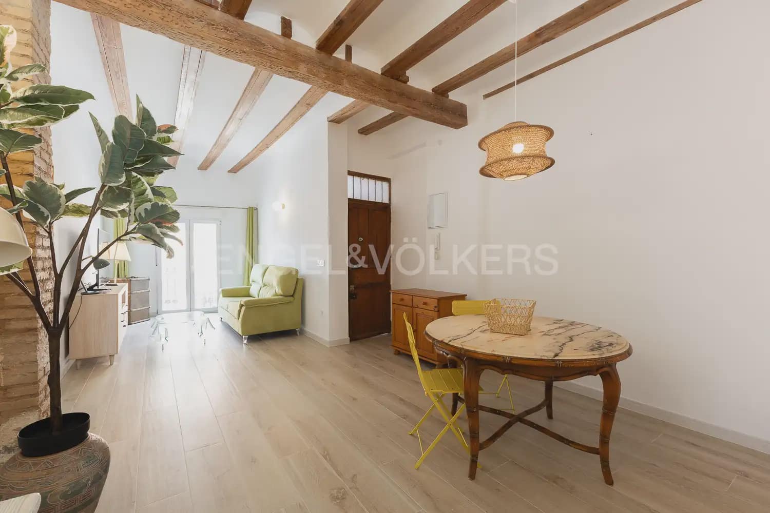 2 quarto Apartamento para arrendar em Valencia cidade - 1 600 € (Ref: 9897714)