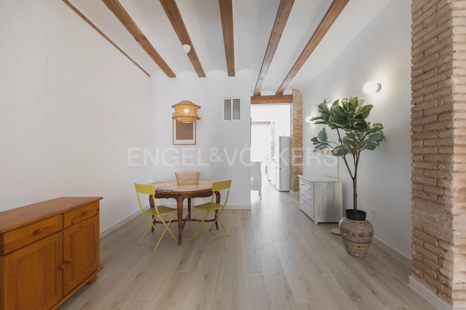 2 quarto Apartamento para arrendar em Valencia cidade - 1 600 € (Ref: 9897714)