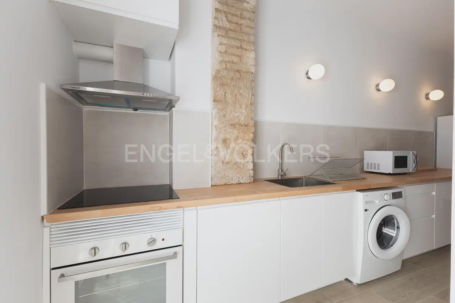 2 quarto Apartamento para arrendar em Valencia cidade - 1 600 € (Ref: 9897714)