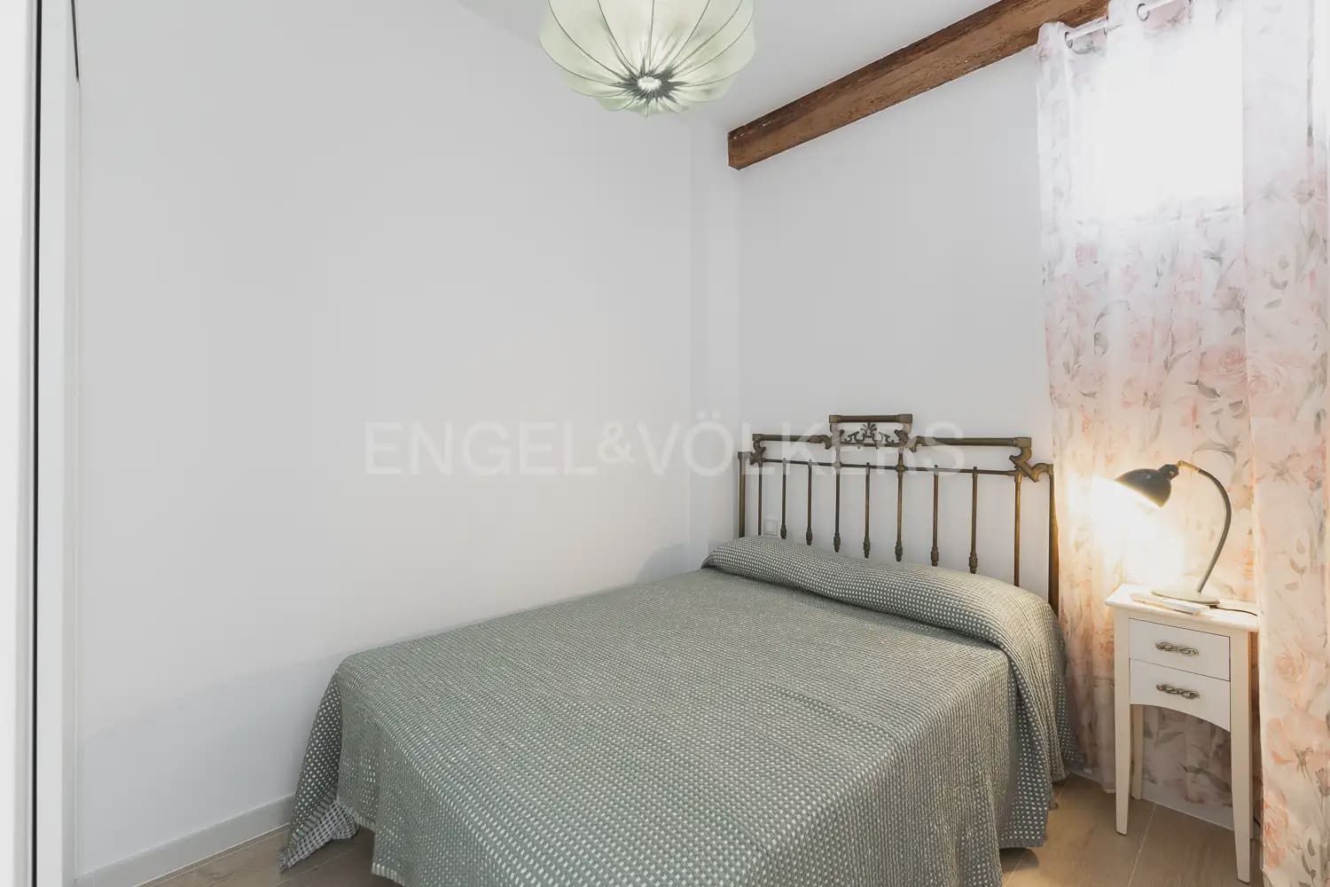 2 quarto Apartamento para arrendar em Valencia cidade - 1 600 € (Ref: 9897714)