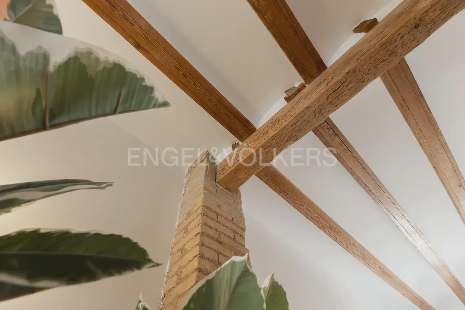 2 quarto Apartamento para arrendar em Valencia cidade - 1 600 € (Ref: 9897714)