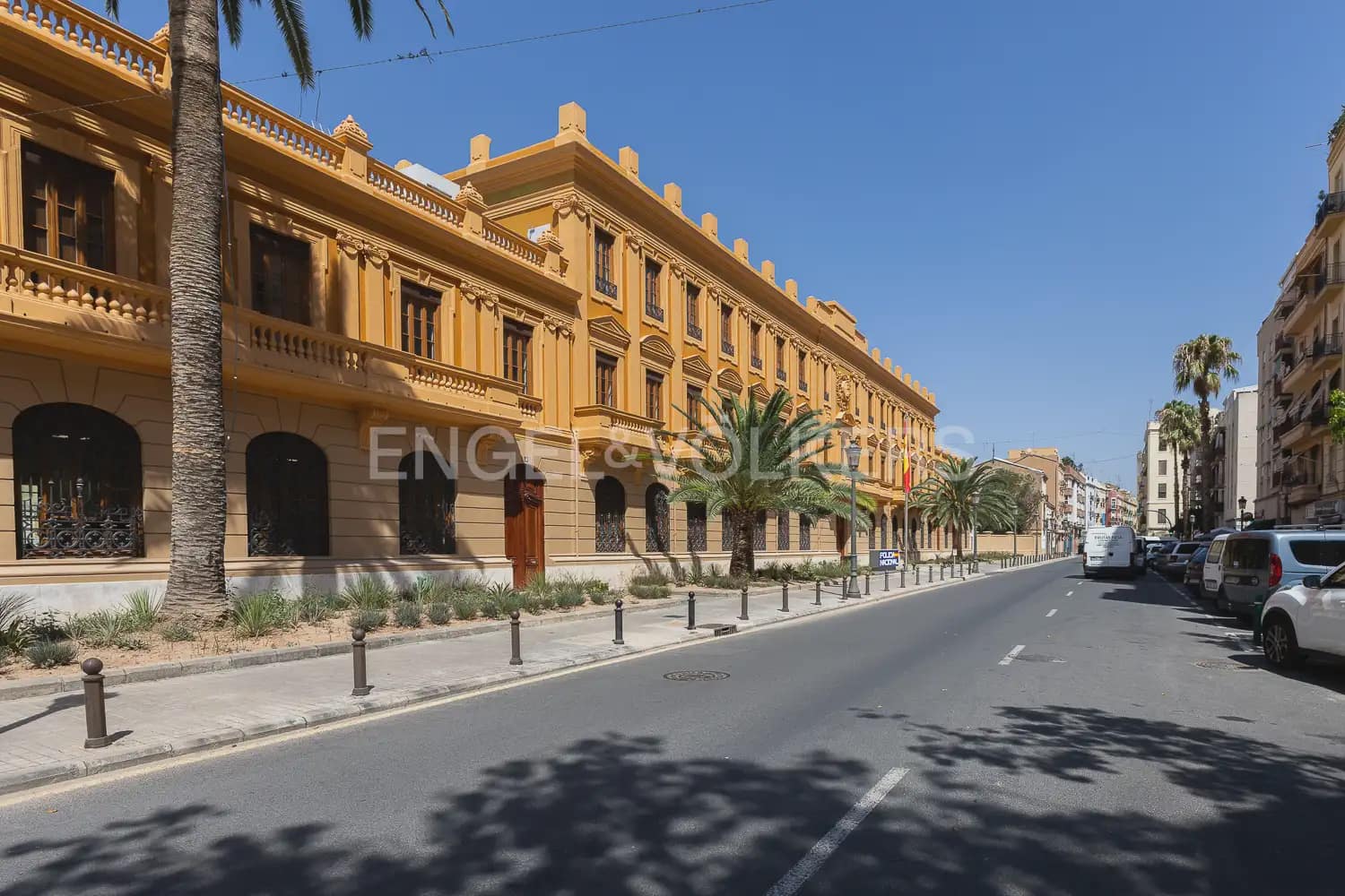 2 quarto Apartamento para arrendar em Valencia cidade - 1 600 € (Ref: 9897714)