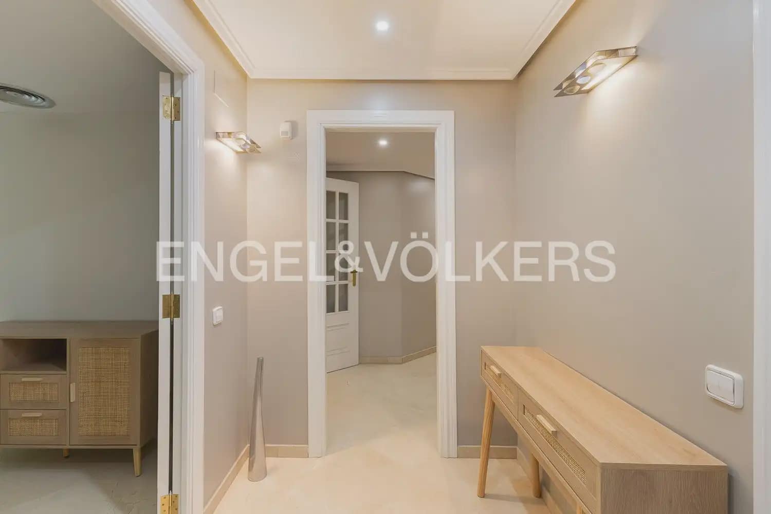 6 camera da letto Appartamento da affittare in Valencia citta con piscina - 4.500 € (Rif: 9897715)