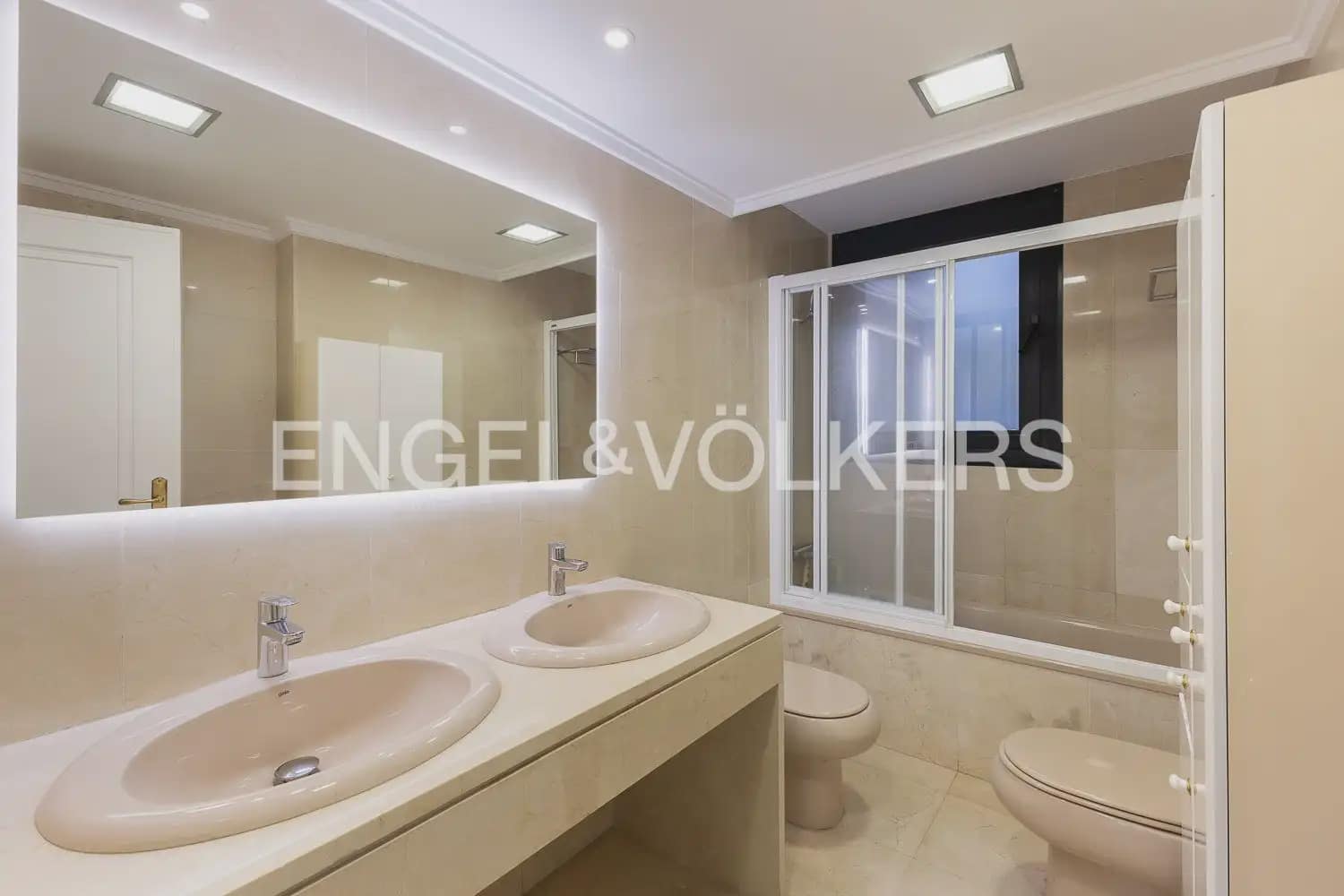 6 camera da letto Appartamento da affittare in Valencia citta con piscina - 4.500 € (Rif: 9897715)