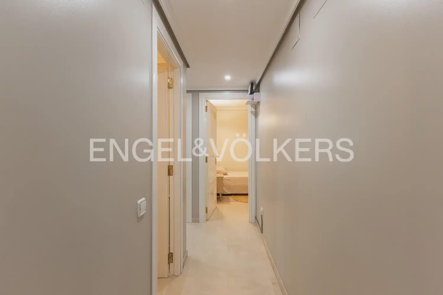 6 camera da letto Appartamento da affittare in Valencia citta con piscina - 4.500 € (Rif: 9897715)