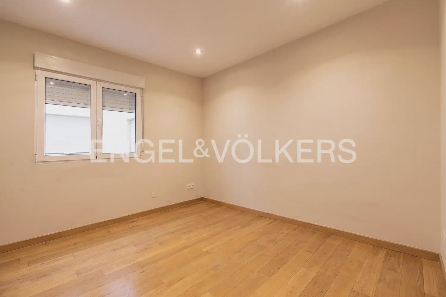 3 makuuhuone Asunto myytävänä paikassa Valencia kaupunki - 590 000 € (Ref: 9897716)