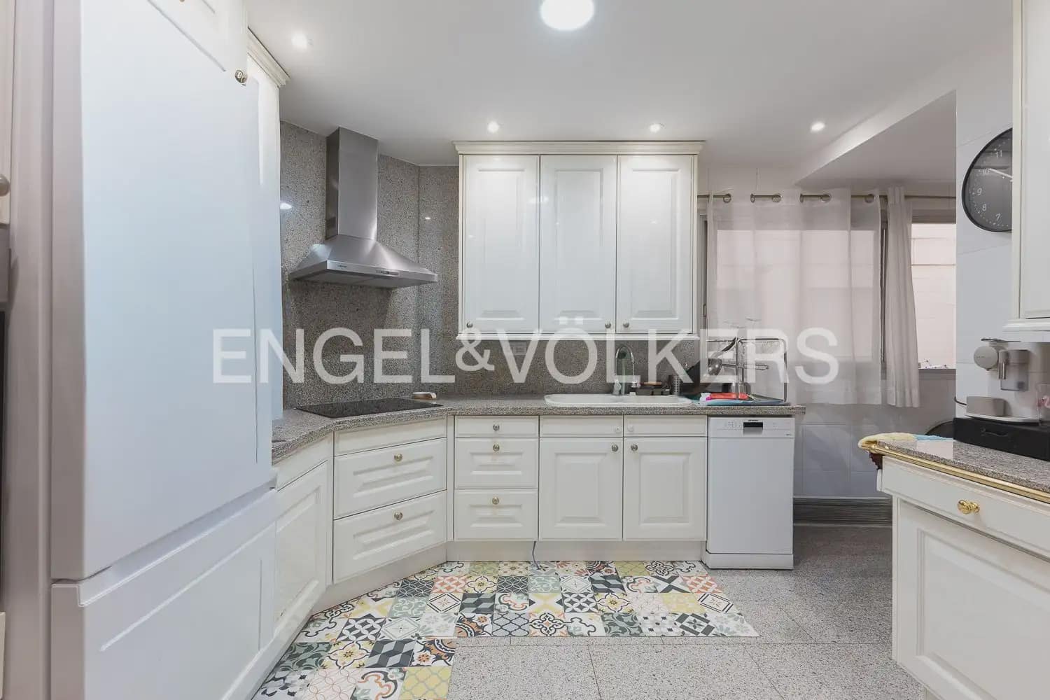 3 makuuhuone Asunto myytävänä paikassa Valencia kaupunki - 590 000 € (Ref: 9897716)
