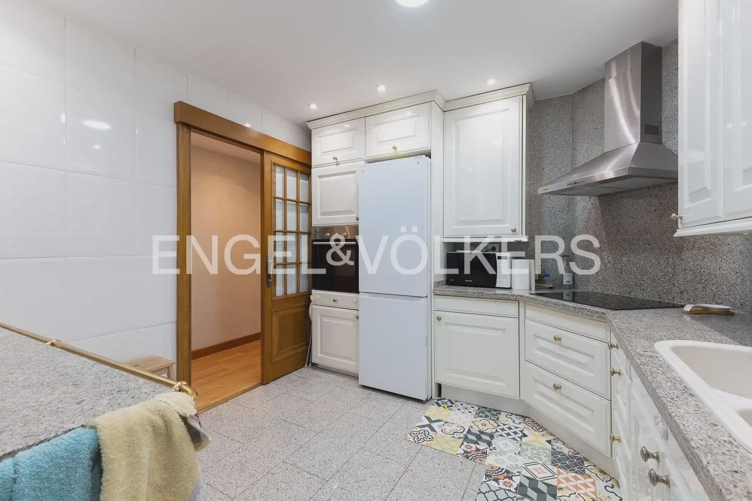 3 makuuhuone Asunto myytävänä paikassa Valencia kaupunki - 590 000 € (Ref: 9897716)