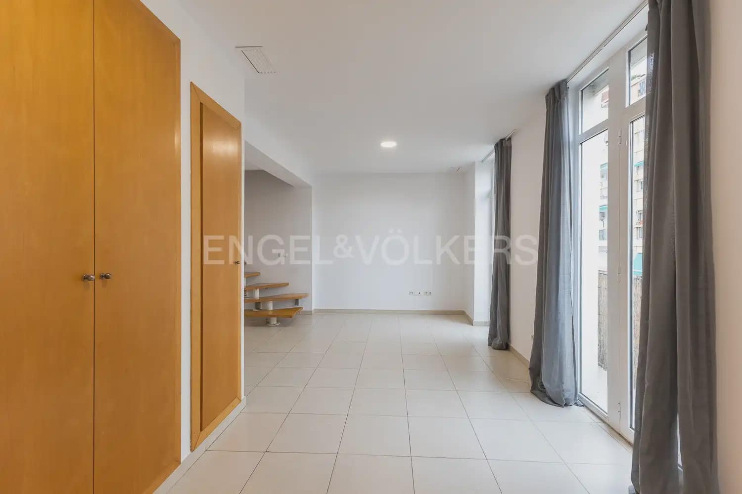 3 camera da letto Appartamento da affittare in Valencia citta - 1.500 € (Rif: 9897717)