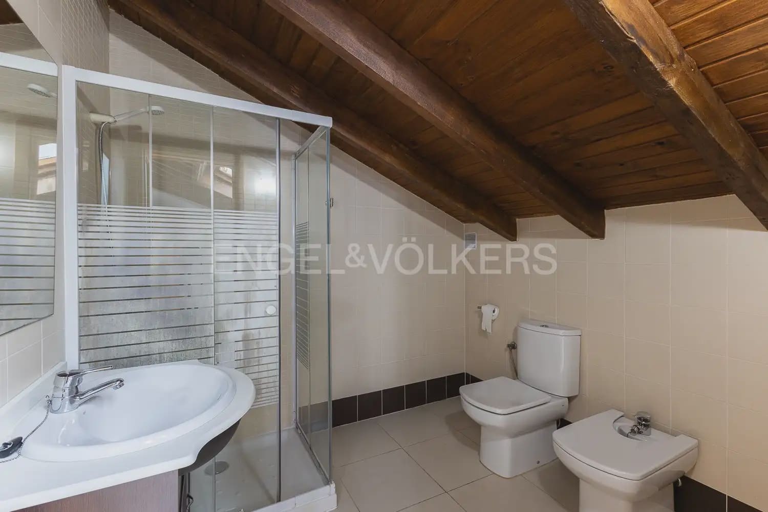 3 camera da letto Appartamento da affittare in Valencia citta - 1.500 € (Rif: 9897717)