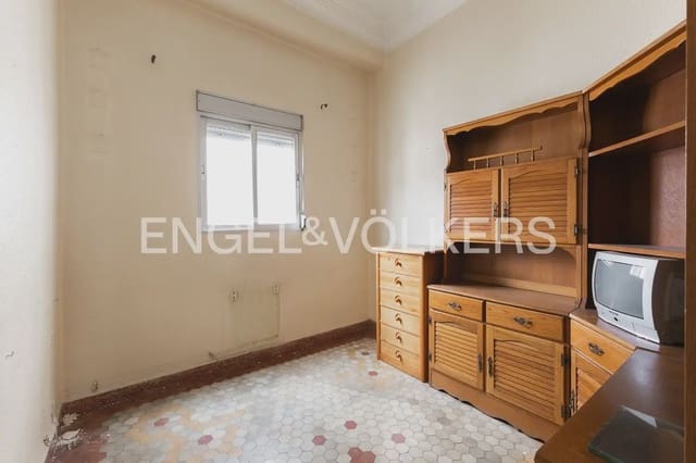 4 quarto Apartamento para venda em La Petxina, Valência cidade - 350 000 € (Ref: 9897719)
