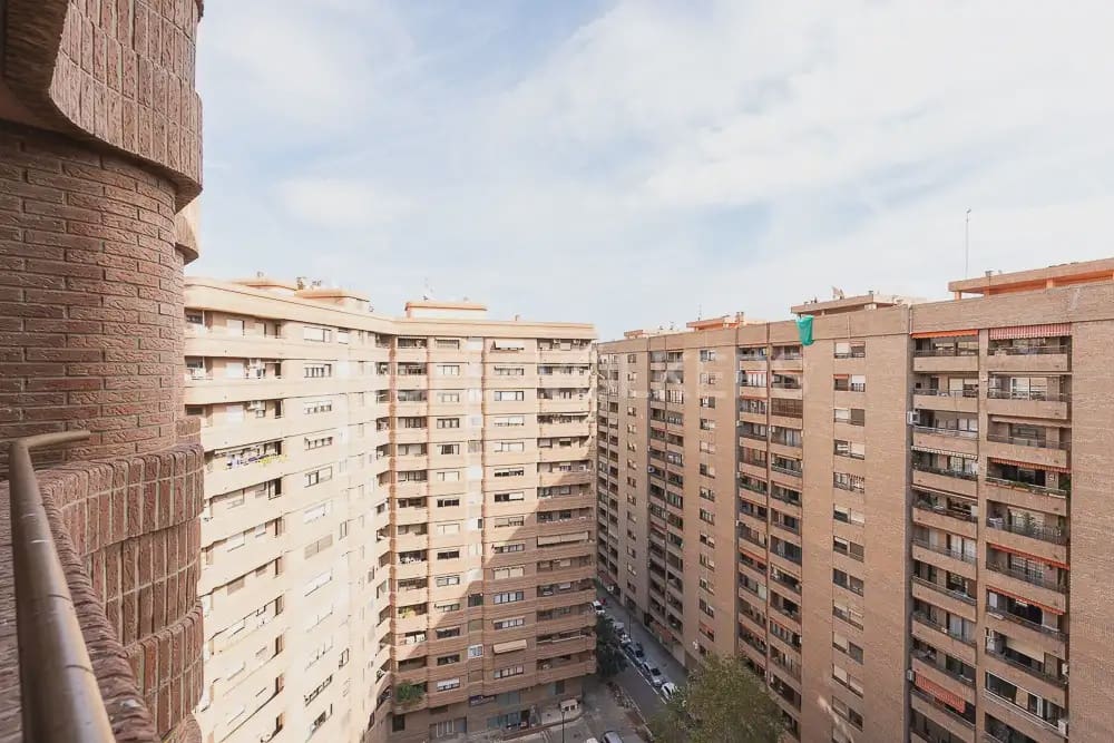 3 makuuhuone Asunto vuokrattavana paikassa Valencia kaupunki - 1 650 € (Ref: 9897721)