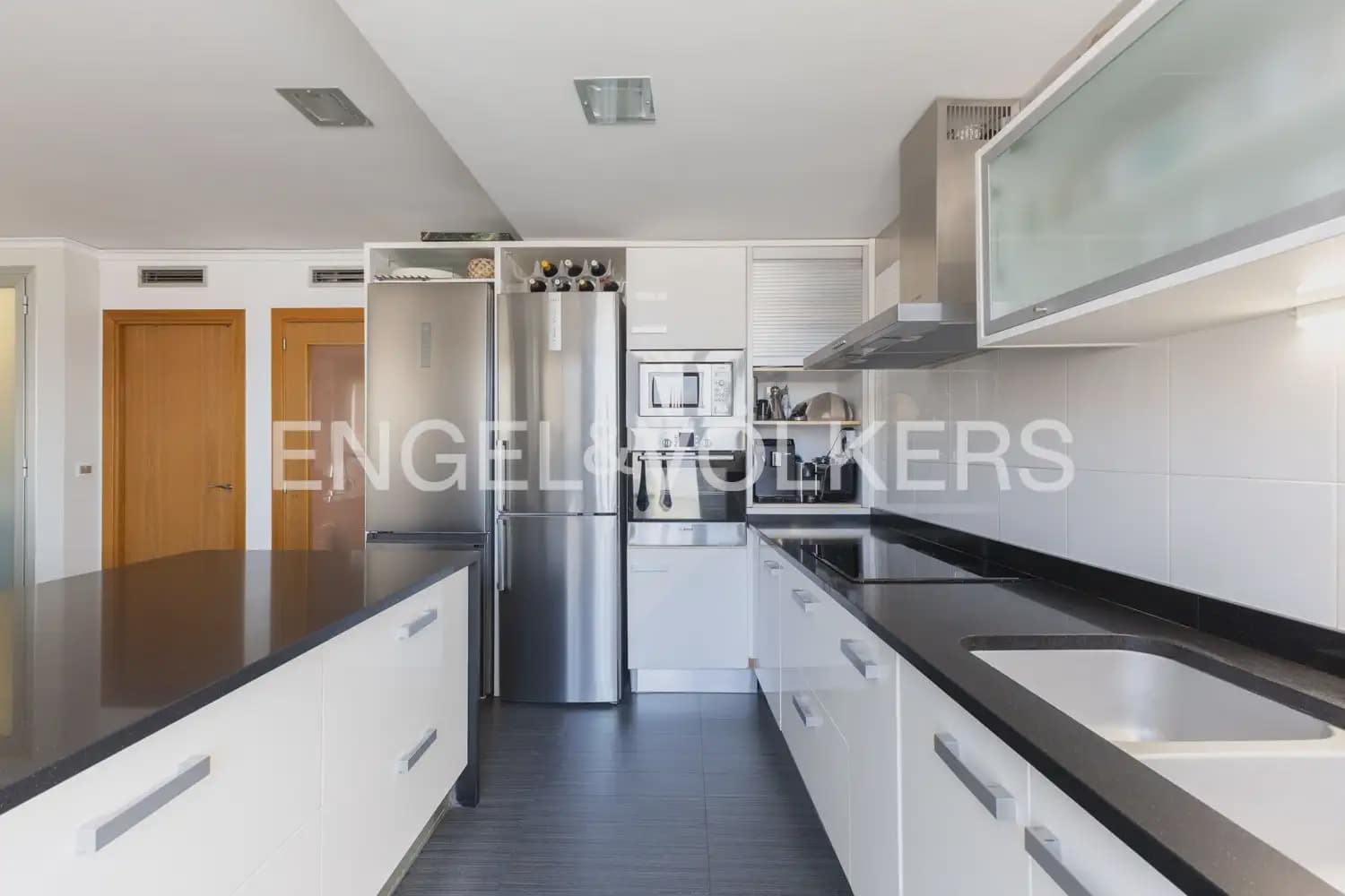 3 Zimmer Wohnung zu verkaufen in Castello de la Plana mit Garage - 380.000 € (Ref: 9897722)