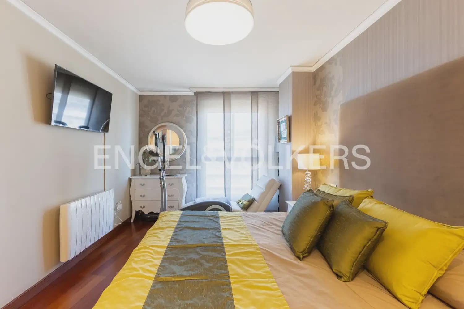 3 Zimmer Wohnung zu verkaufen in Castello de la Plana mit Garage - 380.000 € (Ref: 9897722)