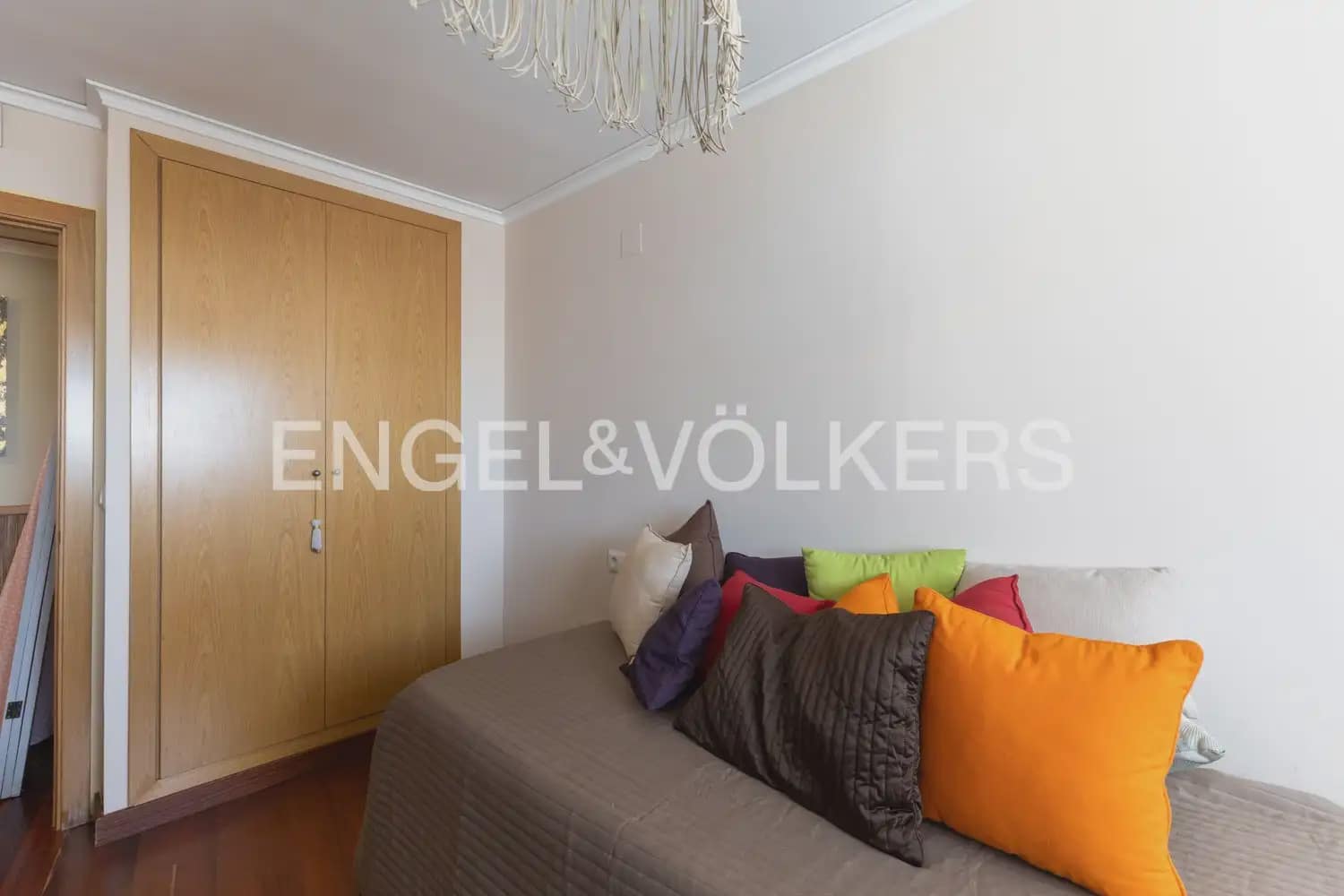 3 Zimmer Wohnung zu verkaufen in Castello de la Plana mit Garage - 380.000 € (Ref: 9897722)