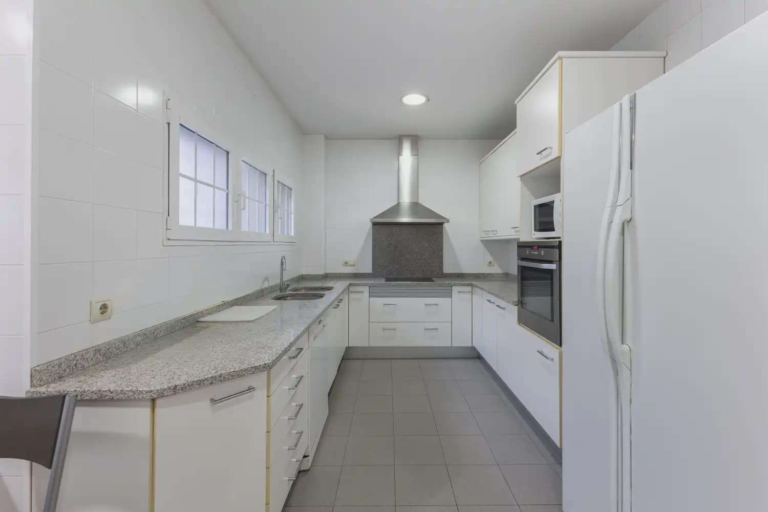 9 Zimmer Wohnung zu verkaufen in Valencia Stadt mit Garage - 1.700.000 € (Ref: 9897723)