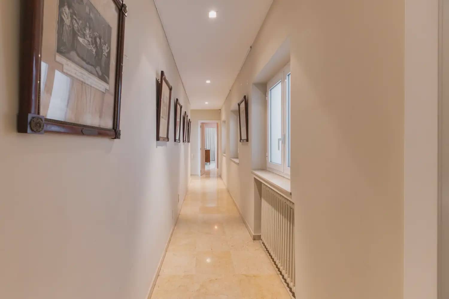 9 Zimmer Wohnung zu verkaufen in Valencia Stadt mit Garage - 1.700.000 € (Ref: 9897723)