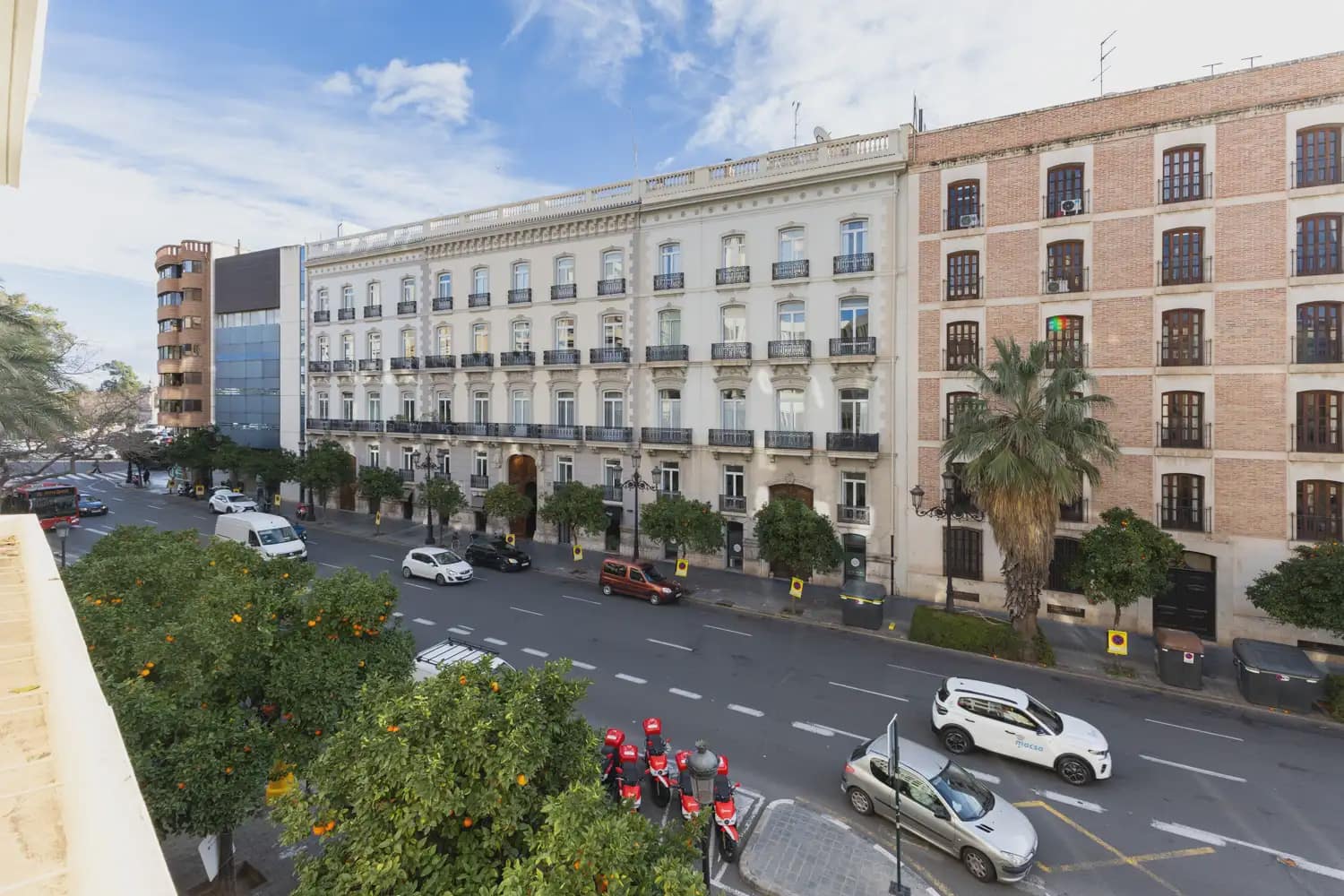 9 Zimmer Wohnung zu verkaufen in Valencia Stadt mit Garage - 1.700.000 € (Ref: 9897723)
