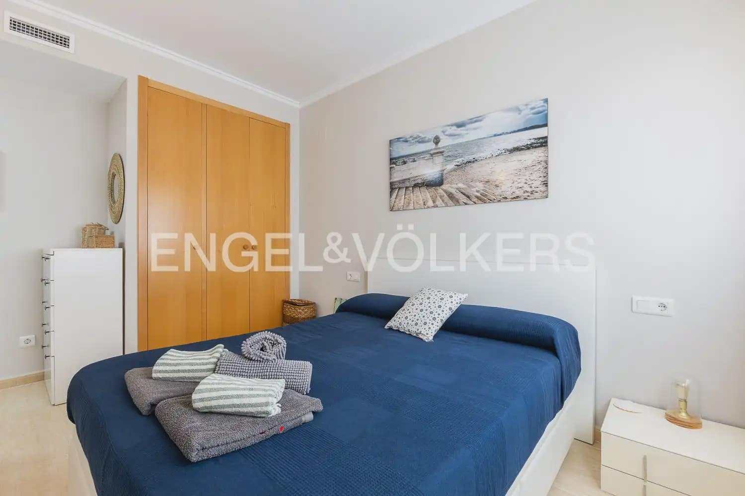 2 bedroom Flat for rent in Daimus with pool garage - € 1,200 (Ref: 9897724)