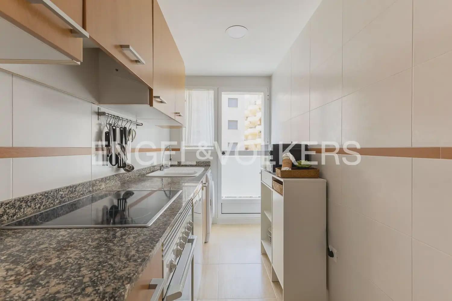 2 bedroom Flat for rent in Daimus with pool garage - € 1,200 (Ref: 9897724)