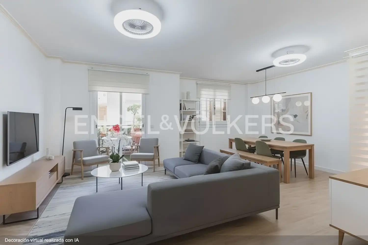 4 bedroom Flat for sale in Puig with garage - € 325,000 (Ref: 9897725)