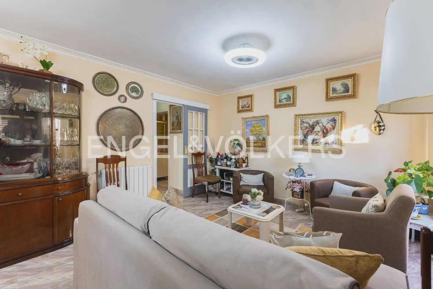 4 bedroom Flat for sale in Puig with garage - € 325,000 (Ref: 9897725)