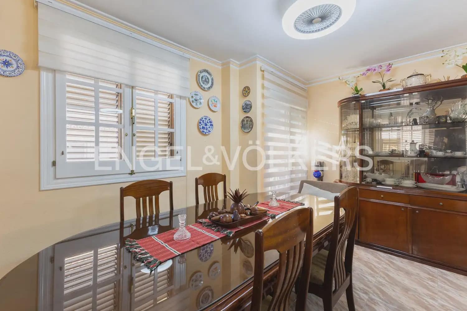 4 bedroom Flat for sale in Puig with garage - € 325,000 (Ref: 9897725)