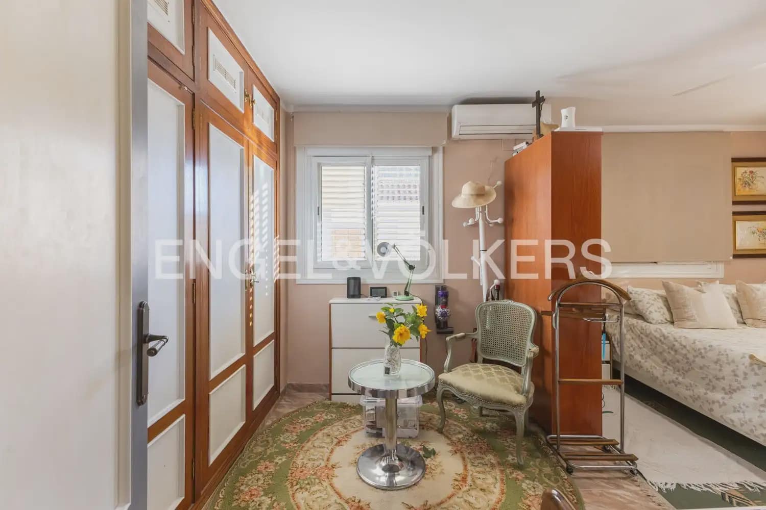 4 bedroom Flat for sale in Puig with garage - € 325,000 (Ref: 9897725)