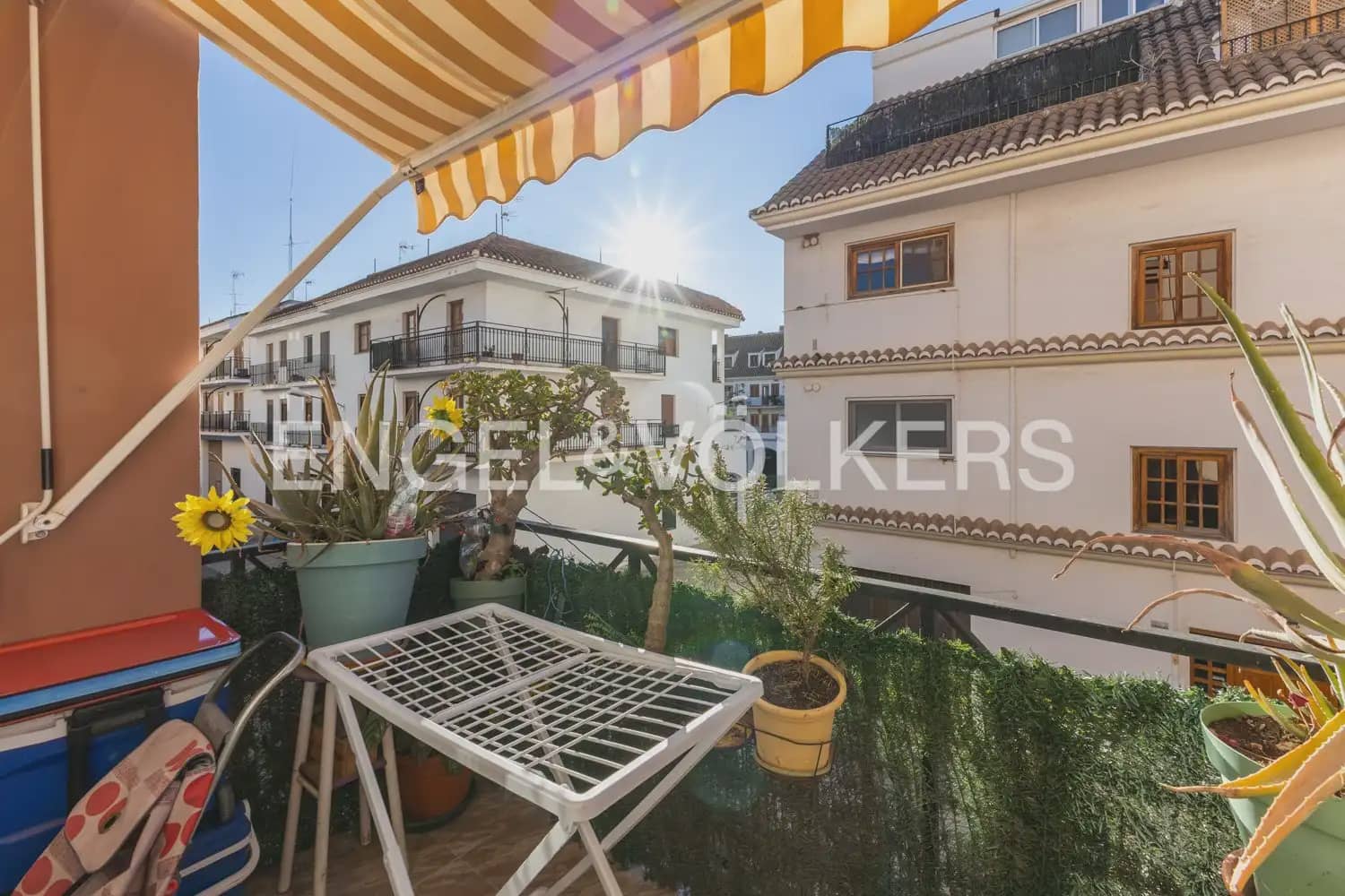 4 bedroom Flat for sale in Puig with garage - € 325,000 (Ref: 9897725)