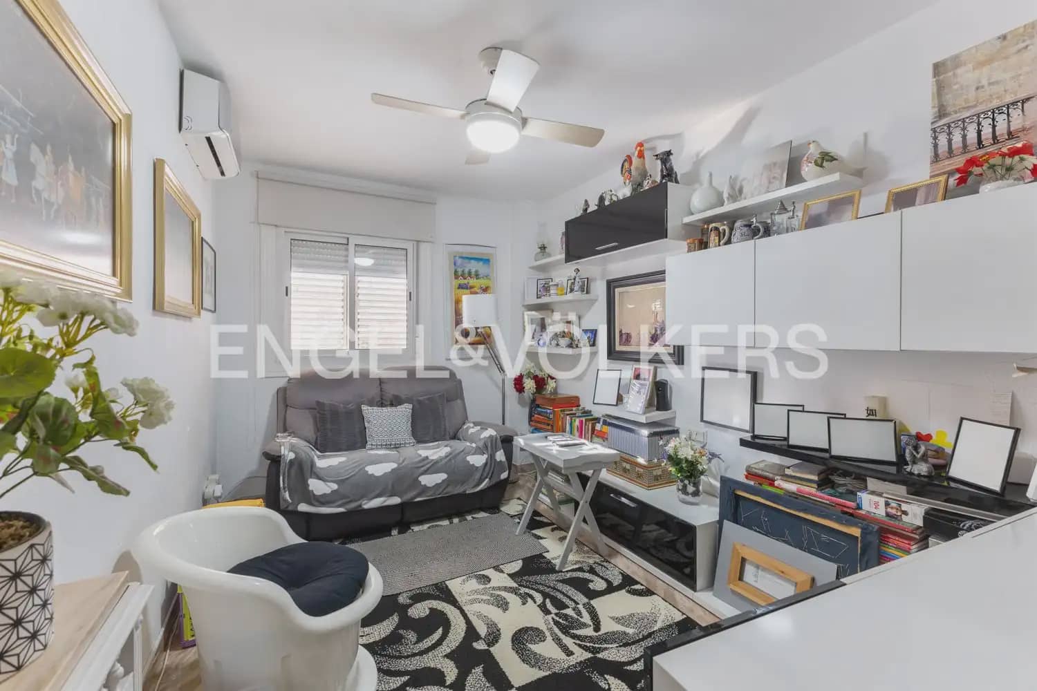 4 bedroom Flat for sale in Puig with garage - € 325,000 (Ref: 9897725)