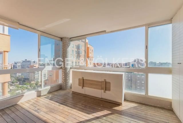 3 sovrum Lägenhet till salu i Sant Pau, Valencia stad med pool garage - 590 000 € (Ref: 9897726)