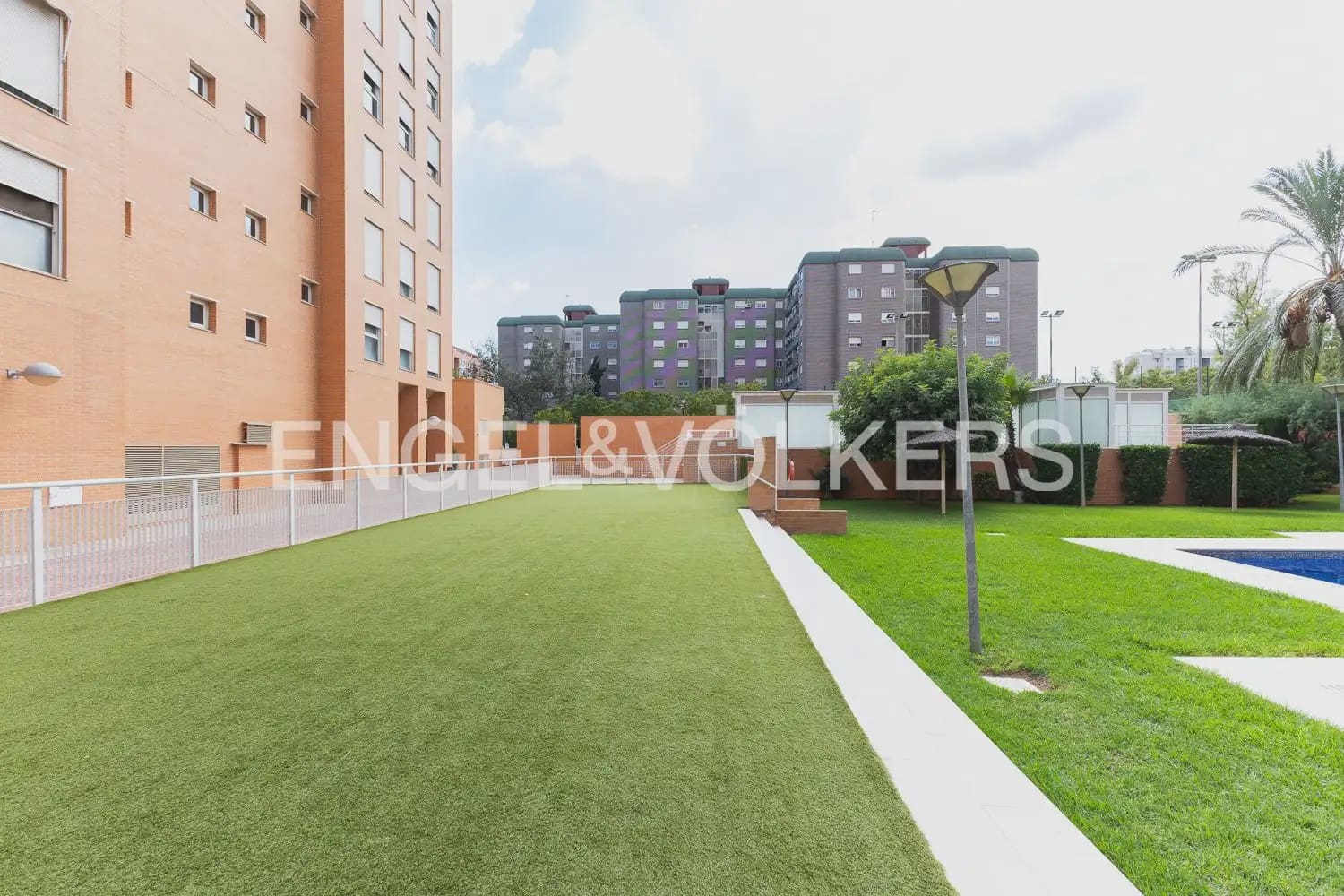 3 sovrum Lägenhet till salu i Valencia stad med pool garage - 590 000 € (Ref: 9897726)