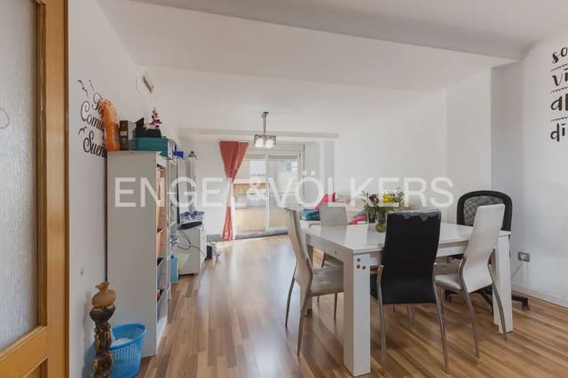 3 Zimmer Wohnung zu verkaufen in Torrefiel, València Stadt mit Garage - 259.000 € (Ref: 9897728)