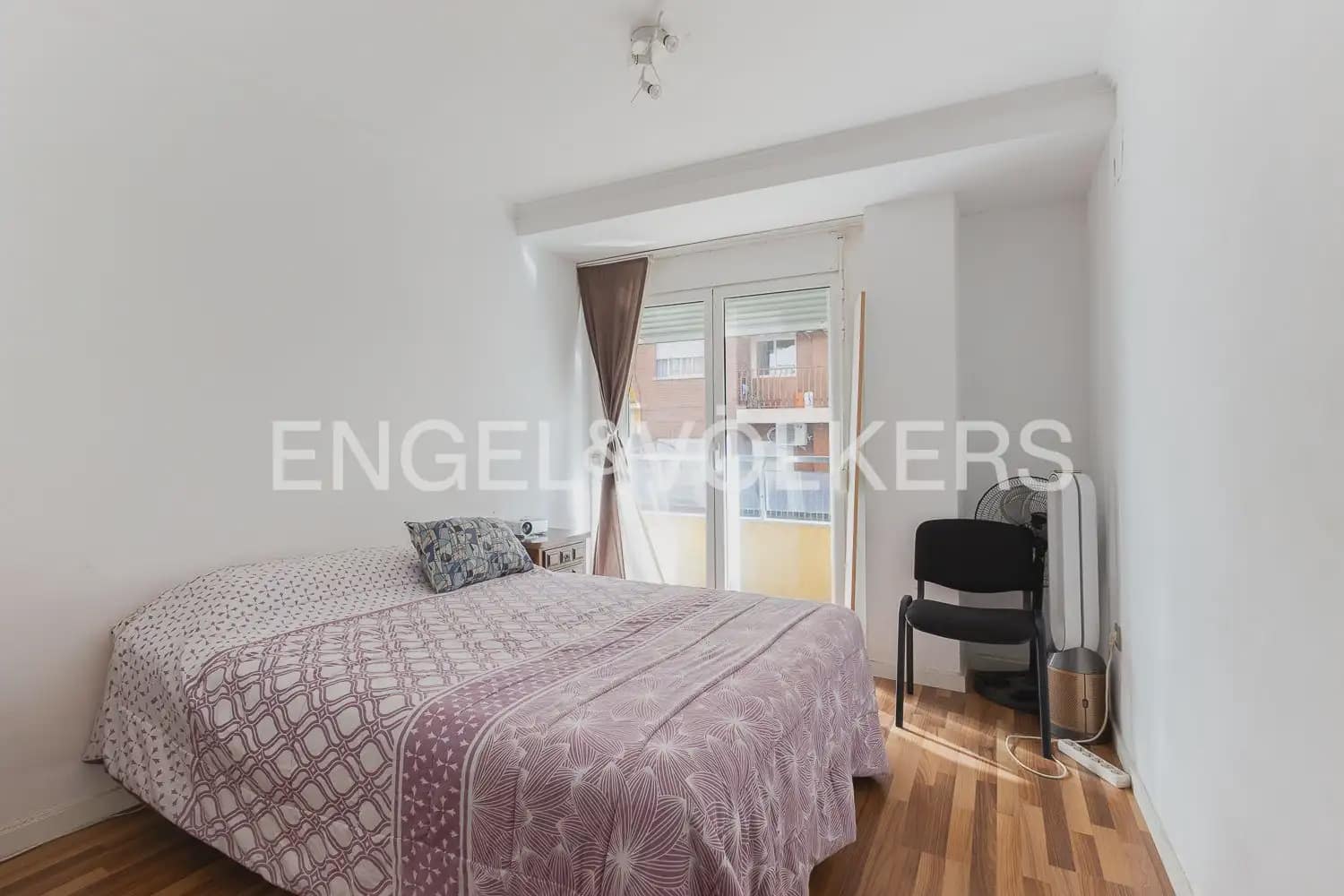 3 Zimmer Wohnung zu verkaufen in Valencia Stadt mit Garage - 259.000 € (Ref: 9897728)