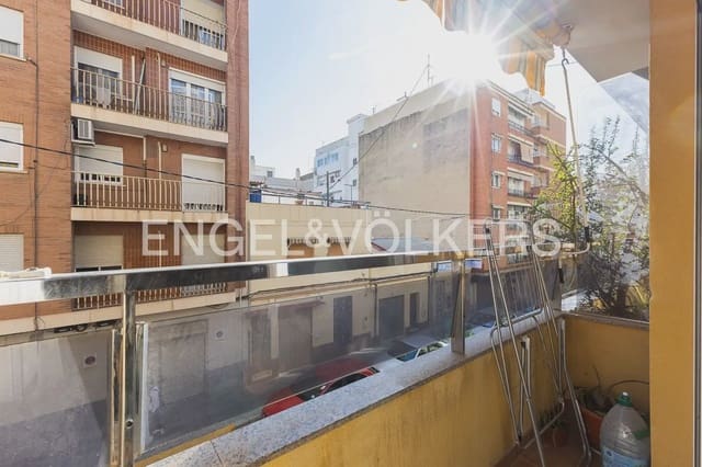3 Zimmer Wohnung zu verkaufen in Torrefiel, València Stadt mit Garage - 259.000 € (Ref: 9897728)