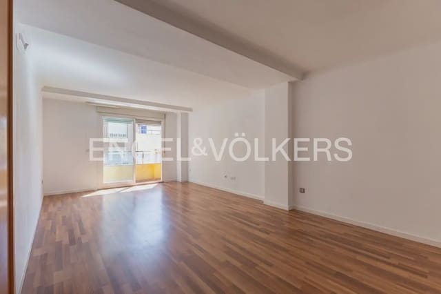 3 makuuhuone Asunto myytävänä paikassa Torrefiel, Valencia kaupunki mukana 
autotalli - 259 000 € (Ref: 9897728)