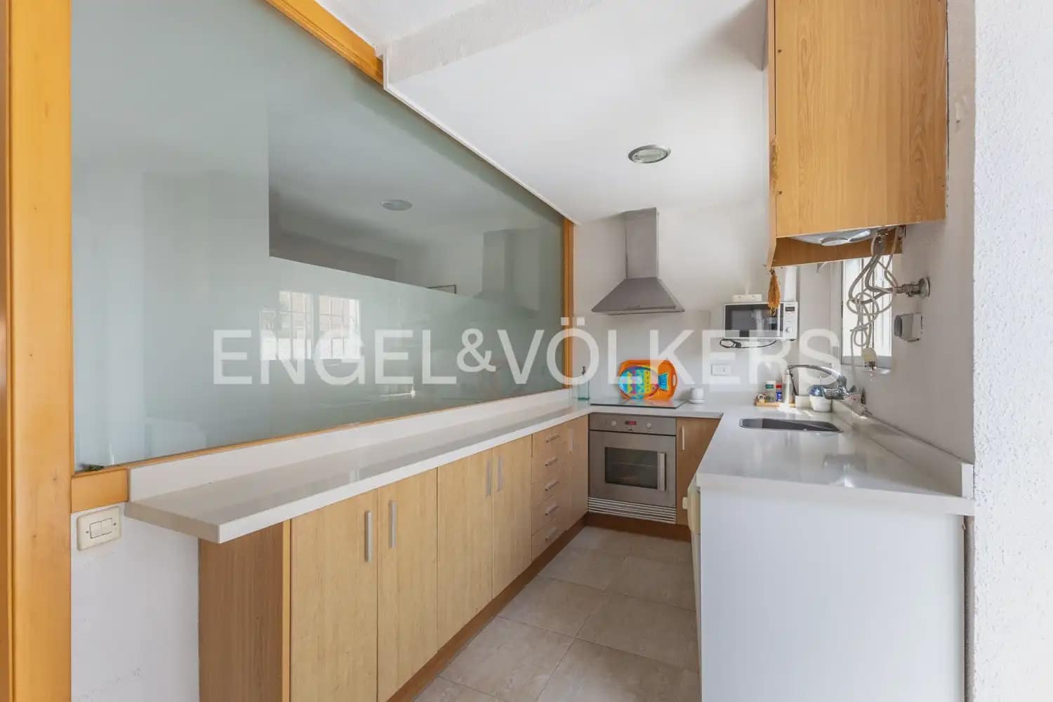 3 bedroom Flat for sale in Sueca with garage - € 255,000 (Ref: 9897730)