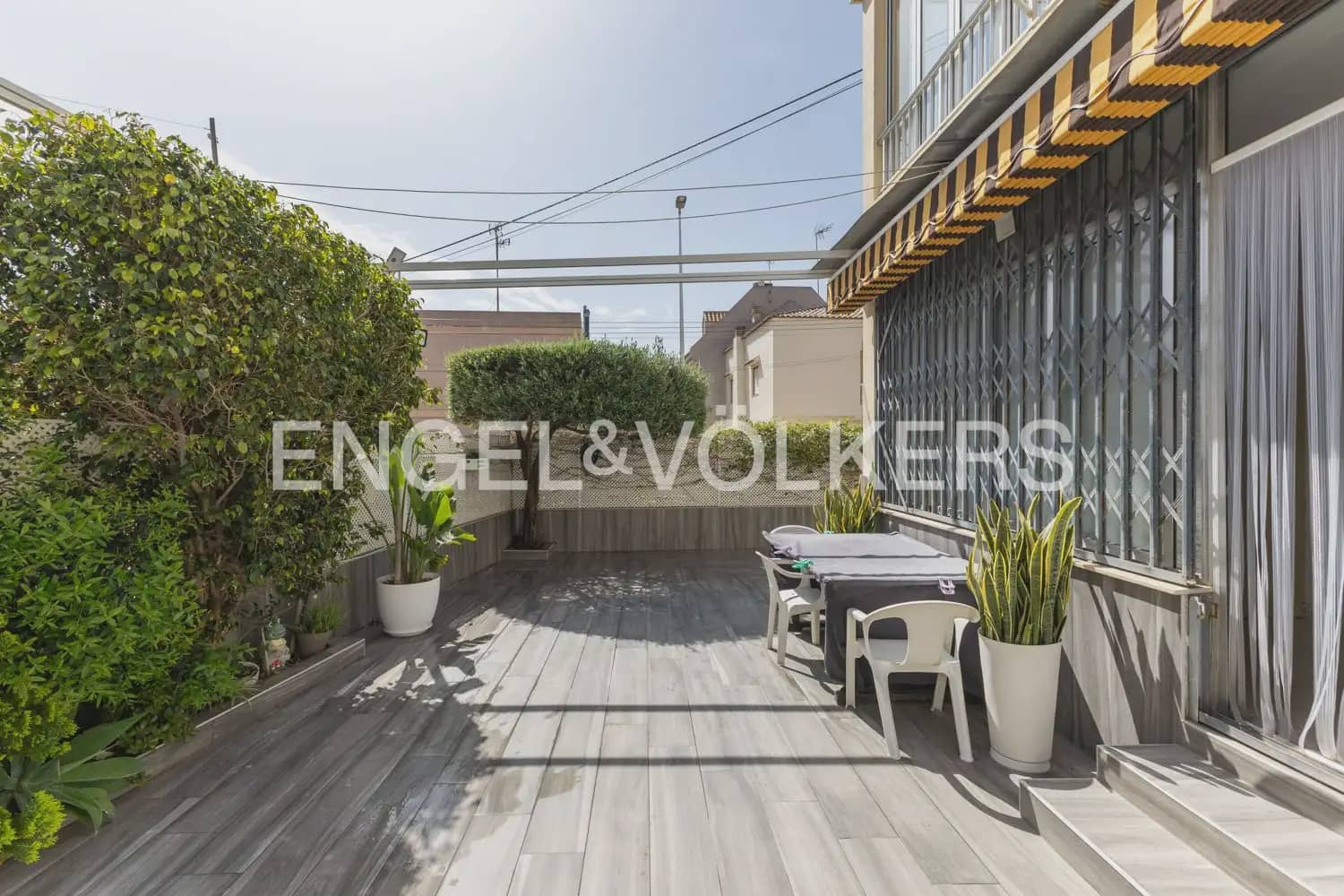 3 bedroom Flat for sale in Sueca with garage - € 255,000 (Ref: 9897730)