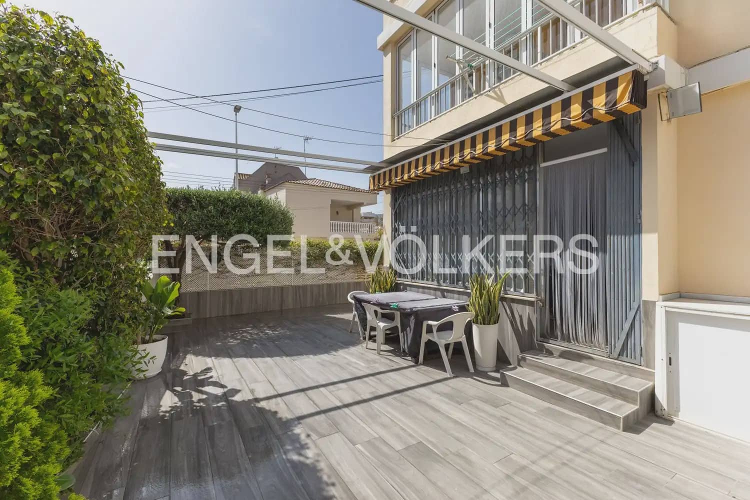 3 bedroom Flat for sale in Sueca with garage - € 255,000 (Ref: 9897730)