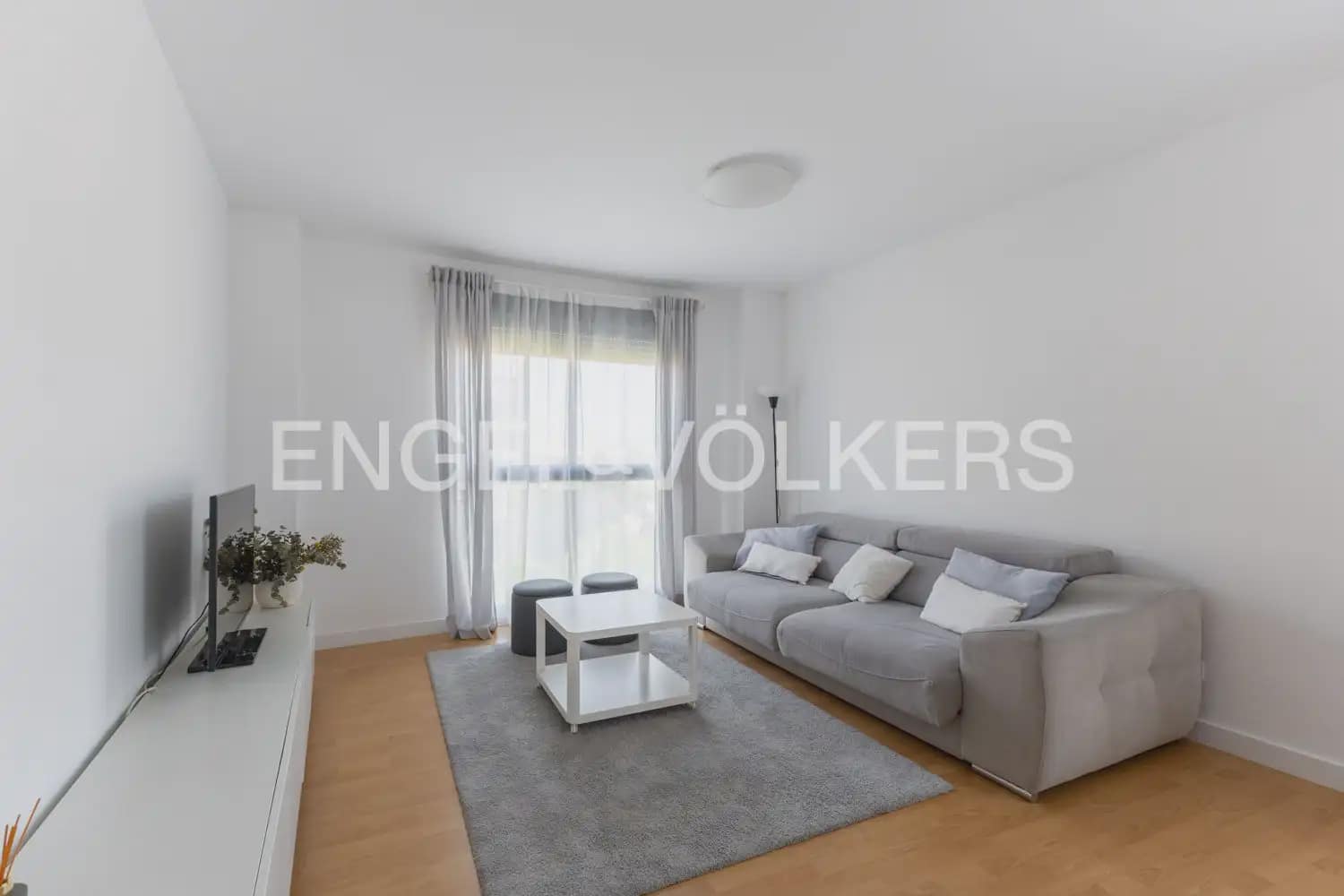 3 sypialnia Mieszkanie do wynajęcia w Castello de la Plana z garażem - 1 300 € (Ref: 9897731)