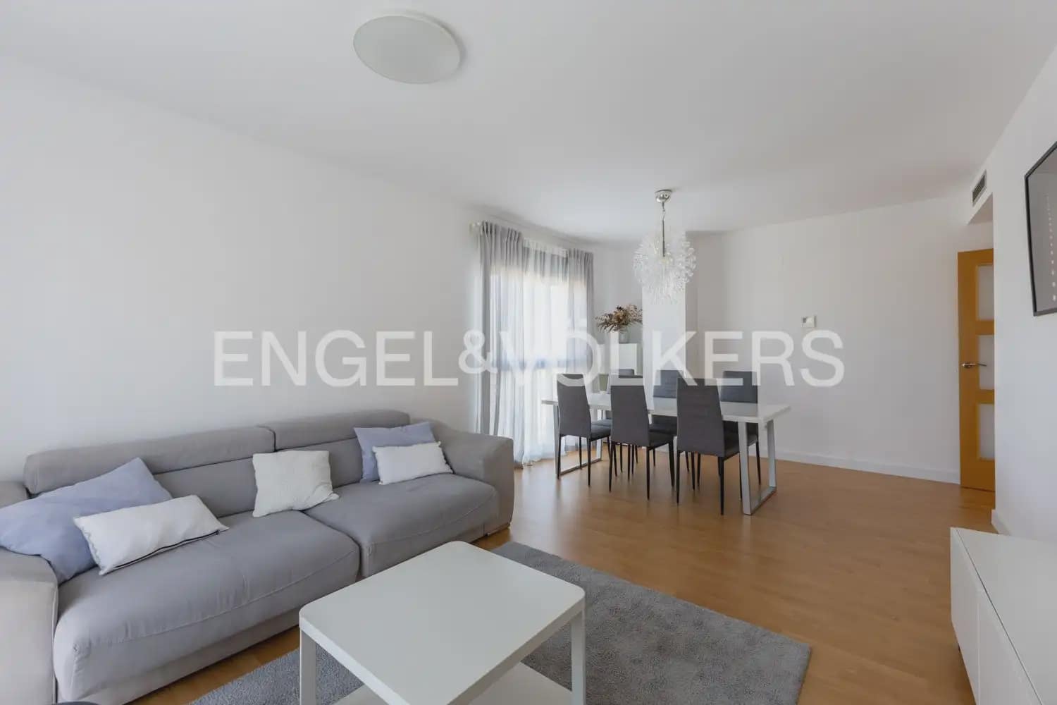 3 sypialnia Mieszkanie do wynajęcia w Castello de la Plana z garażem - 1 300 € (Ref: 9897731)
