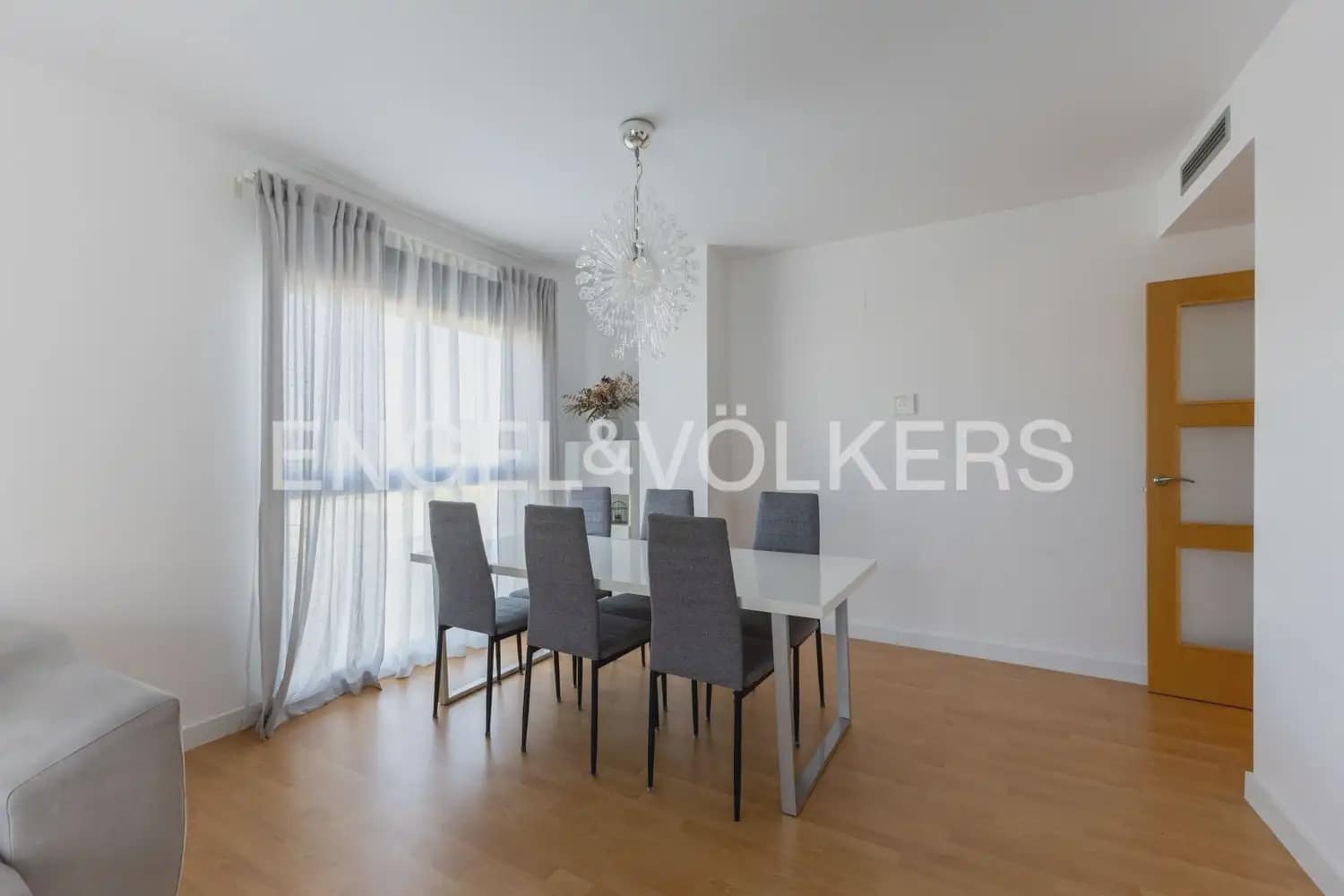 3 sypialnia Mieszkanie do wynajęcia w Castello de la Plana z garażem - 1 300 € (Ref: 9897731)