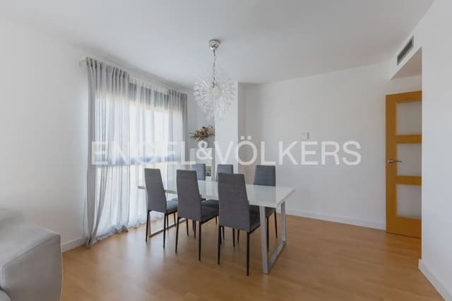 3 sypialnia Mieszkanie do wynajęcia w Sur, Castelló de la Plana z garażem - 1 300 € (Ref: 9897731)