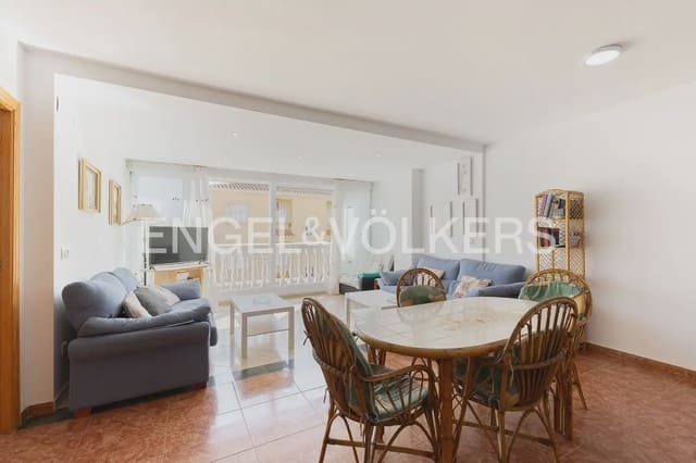 3 bedroom Flat for sale in Sueca with pool - € 230,000 (Ref: 9897732)