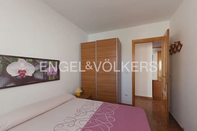 3 bedroom Flat for sale in Sueca with pool - € 230,000 (Ref: 9897732)