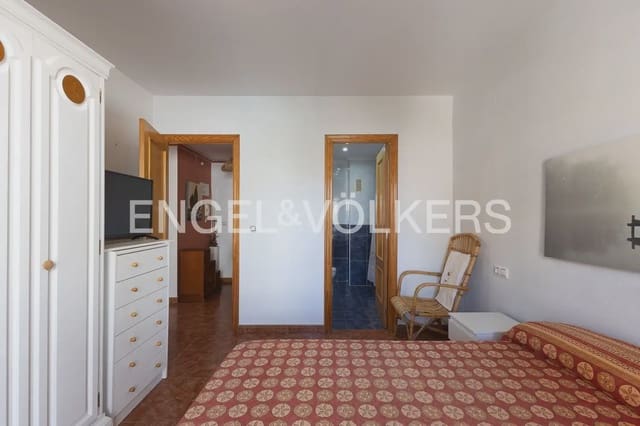 3 bedroom Flat for sale in Sueca with pool - € 230,000 (Ref: 9897732)